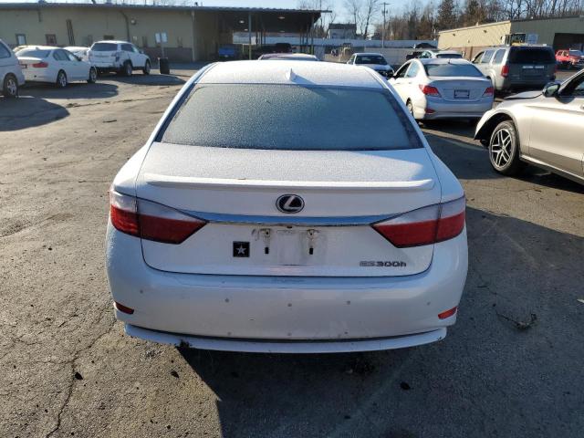 JTHBW1GG0F2099351  lexus es 300h 2015 IMG 5