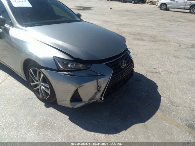 JTHBA1D27J5080682  lexus is 2018 IMG 5