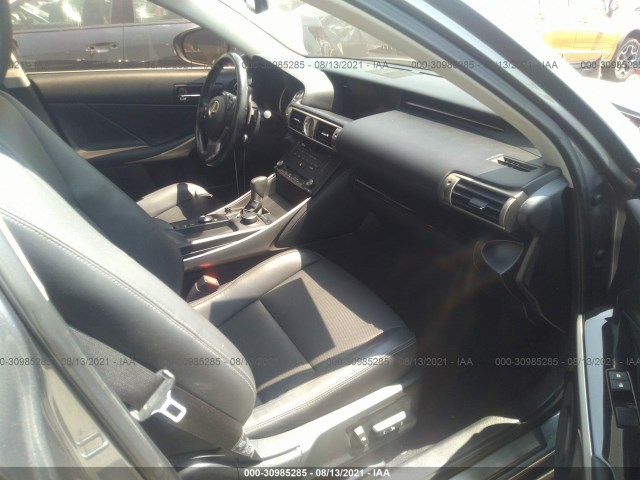 JTHBA1D29G5026972  lexus is 200t 2016 IMG 4