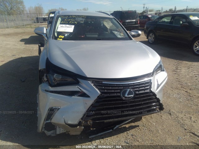 JTJYARBZ4J2103831  lexus nx 2018 IMG 5