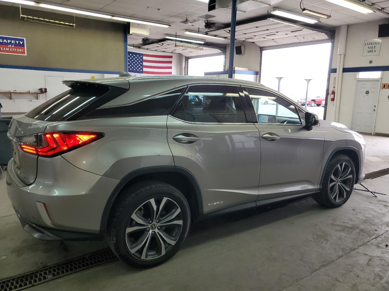 2T2BGMCAXKC036928  lexus rx 2019 IMG 2