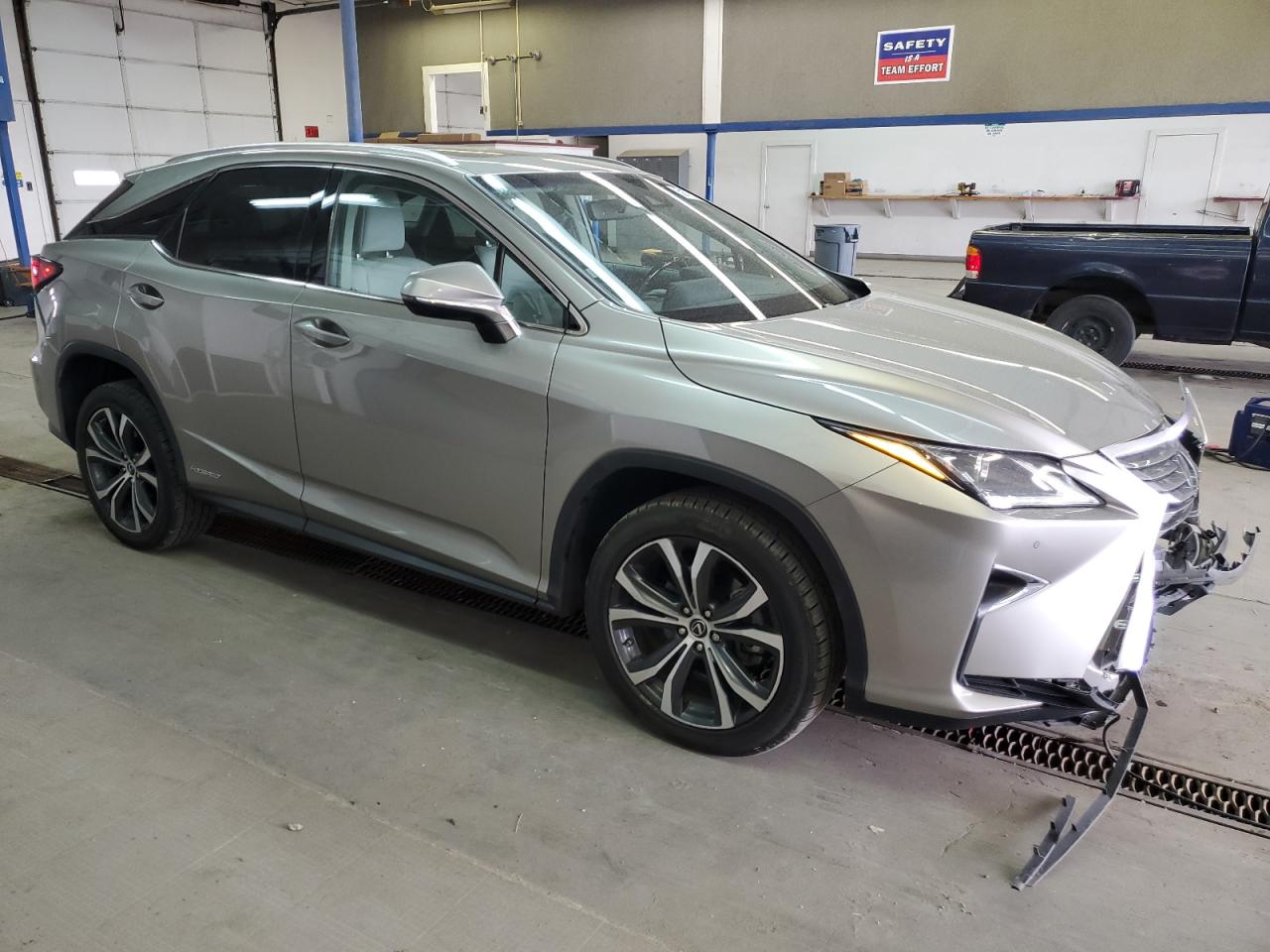 2T2BGMCAXKC036928  lexus rx 2019 IMG 3