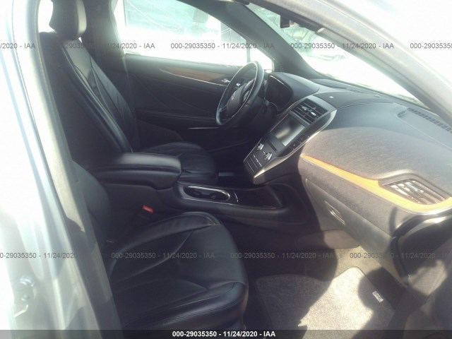 5LMCJ1A96FUJ35751  lincoln mkc 2015 IMG 4