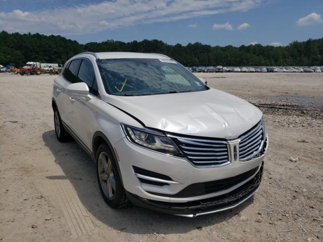 5LMCJ1A98FUJ45178  lincoln mkc 2015 IMG 0