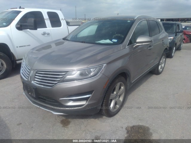 5LMCJ1C98GUJ03575  lincoln mkc 2016 IMG 1