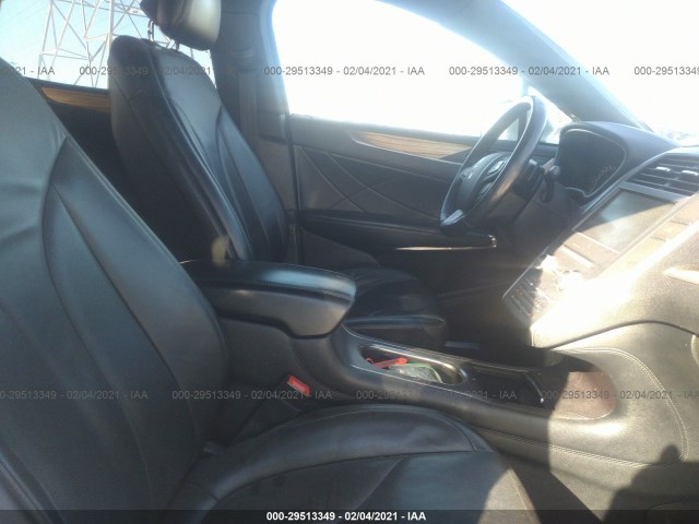 5LMCJ2A93FUJ47877  lincoln mkc 2015 IMG 4