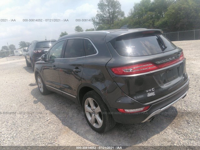 5LMCJ1C91HUL16126  lincoln mkc 2017 IMG 2