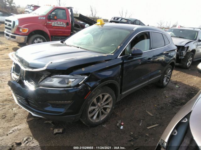 5LMCJ2D9XHUL00642  lincoln mkc 2016 IMG 1