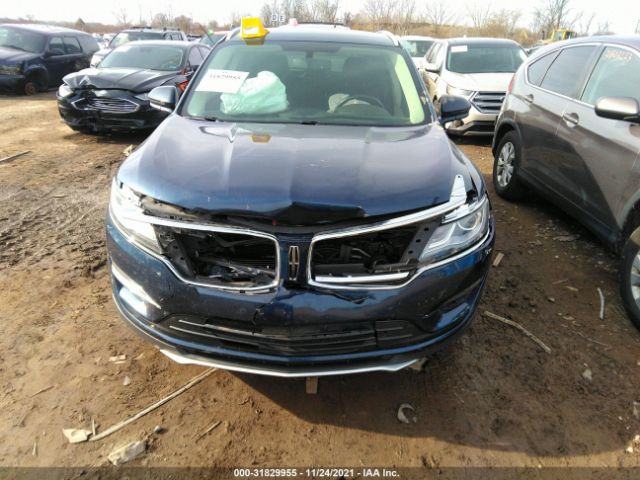 5LMCJ2D9XHUL00642  lincoln mkc 2016 IMG 5