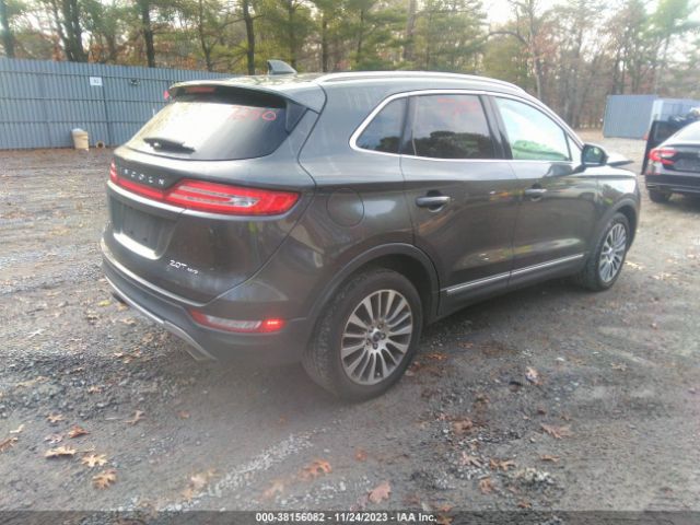 5LMCJ3D90HUL23899  lincoln mkc 2017 IMG 3