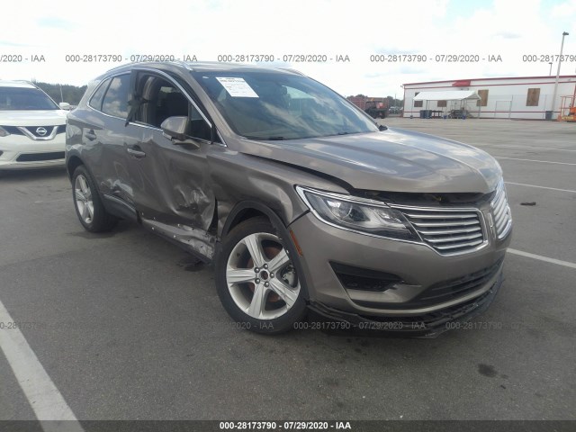 5LMCJ1C90HUL69285  lincoln mkc 2017 IMG 0