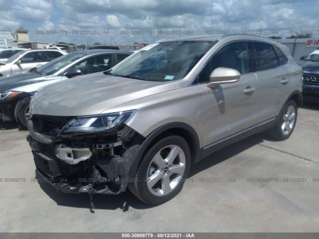 5LMCJ1C93HUL47202  lincoln mkc 2017 IMG 1