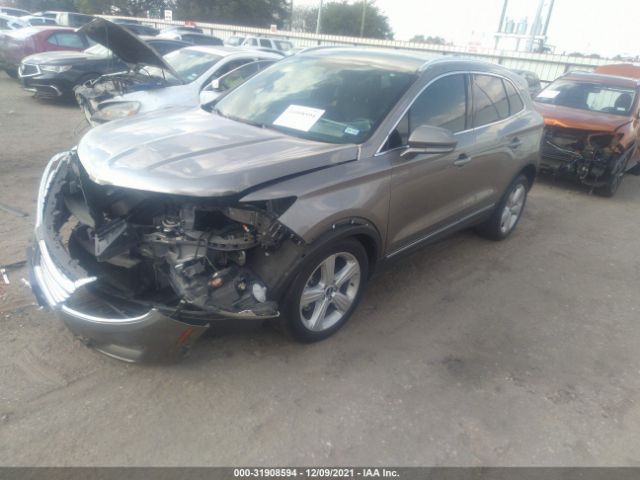 5LMCJ1C96HUL69534  lincoln mkc 2017 IMG 1