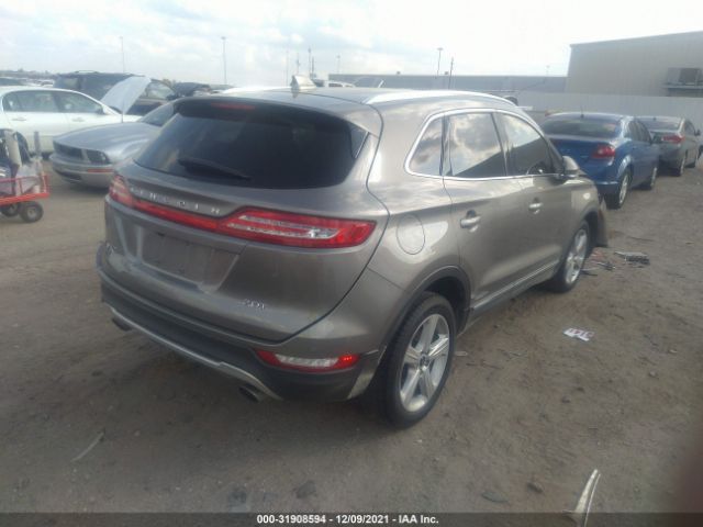 5LMCJ1C96HUL69534  lincoln mkc 2017 IMG 3