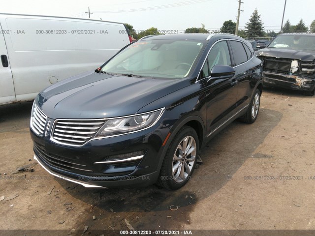 5LMCJ2C90HUL49804  lincoln mkc 2017 IMG 1