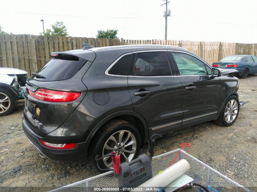 5LMCJ2D93JUL07745  lincoln mkc 2018 IMG 3