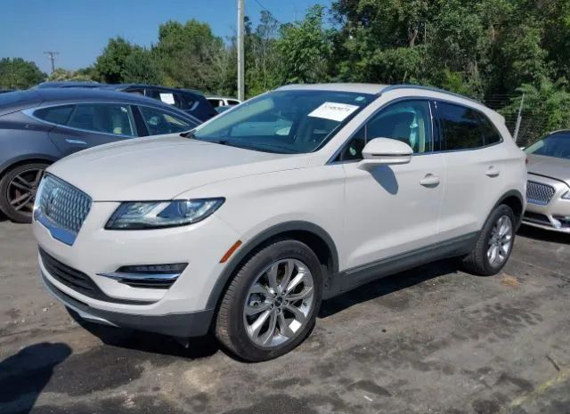 5LMCJ2C96KUL02039  lincoln mkc 2019 IMG 1