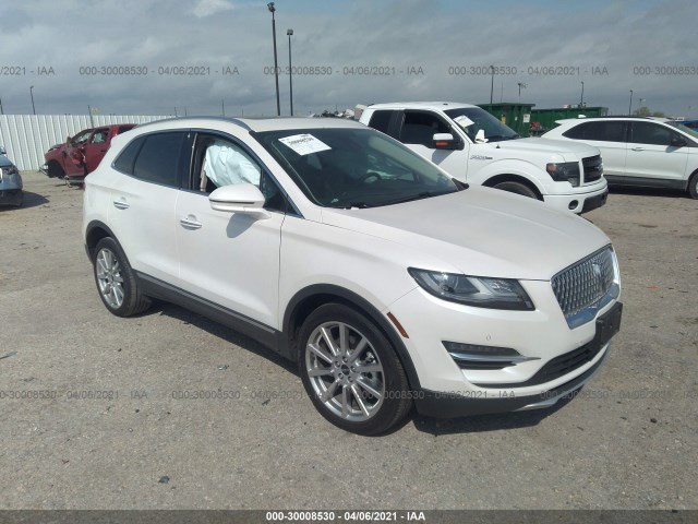 5LMCJ3C94KUL26913  lincoln mkc 2019 IMG 0