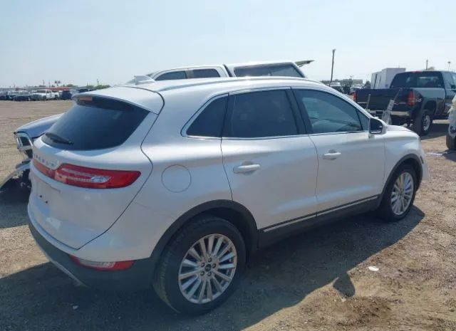 5LMCJ1C90KUL51117  lincoln mkc 2019 IMG 3