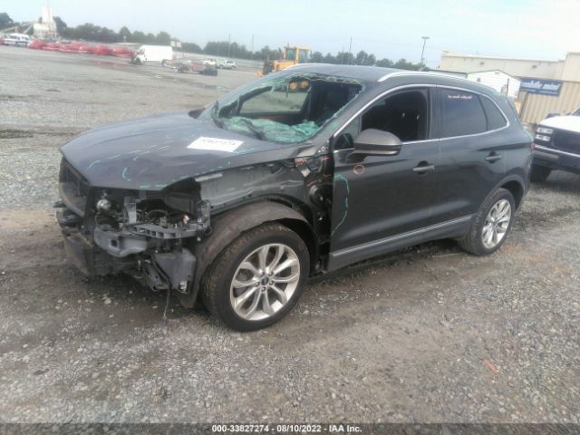 5LMCJ2C94KUL42782  lincoln mkc 2019 IMG 1