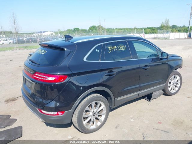 5LMCJ2C97KUL31565  lincoln mkc 2019 IMG 3