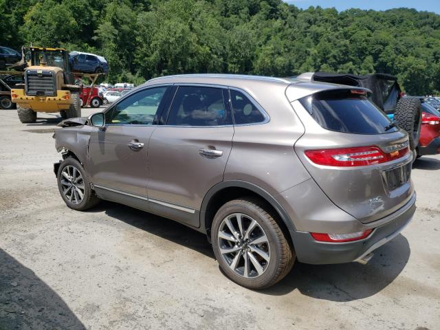 5LMCJ3C95KUL53117  lincoln mkc reserv 2019 IMG 2