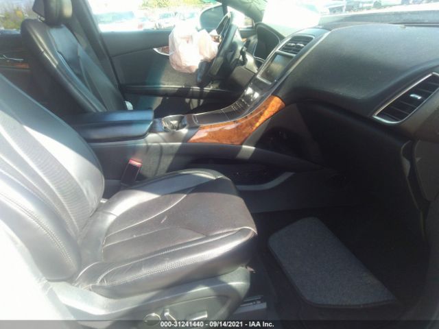 2LMTJ6LP8GBL45386  lincoln mkx 2016 IMG 4