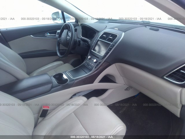 2LMTJ6LR6GBL26353  lincoln mkx 2016 IMG 4