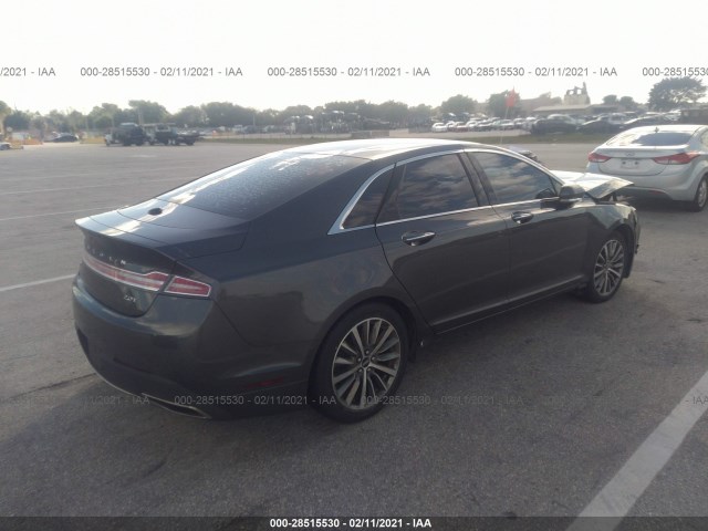 3LN6L5A98JR620779  lincoln mkz 2018 IMG 3