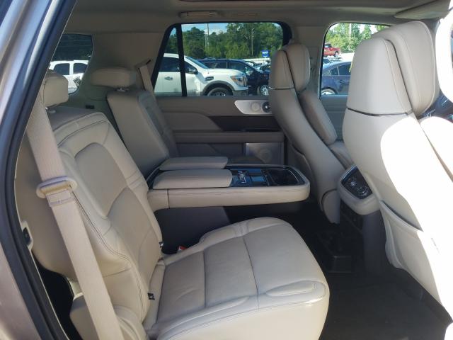 5LMJJ2LT2KEL11558  lincoln navigator 2019 IMG 5