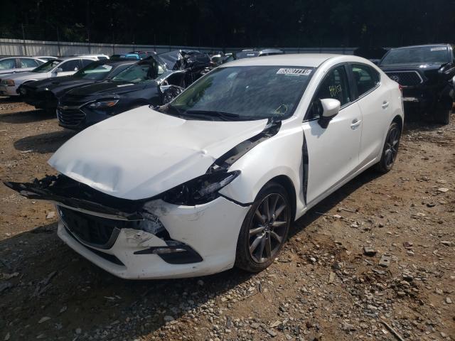 3MZBN1V3XJM184300  mazda  2018 IMG 1