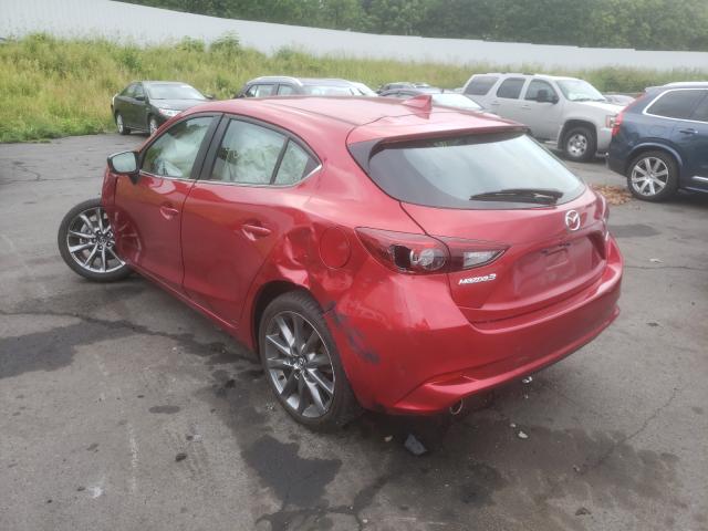 3MZBN1M38JM229185  mazda  2018 IMG 2