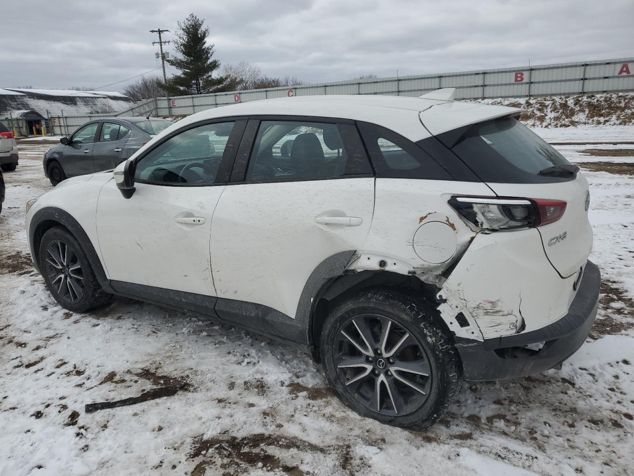 JM1DKDC75J1324441  mazda cx-3 2018 IMG 1