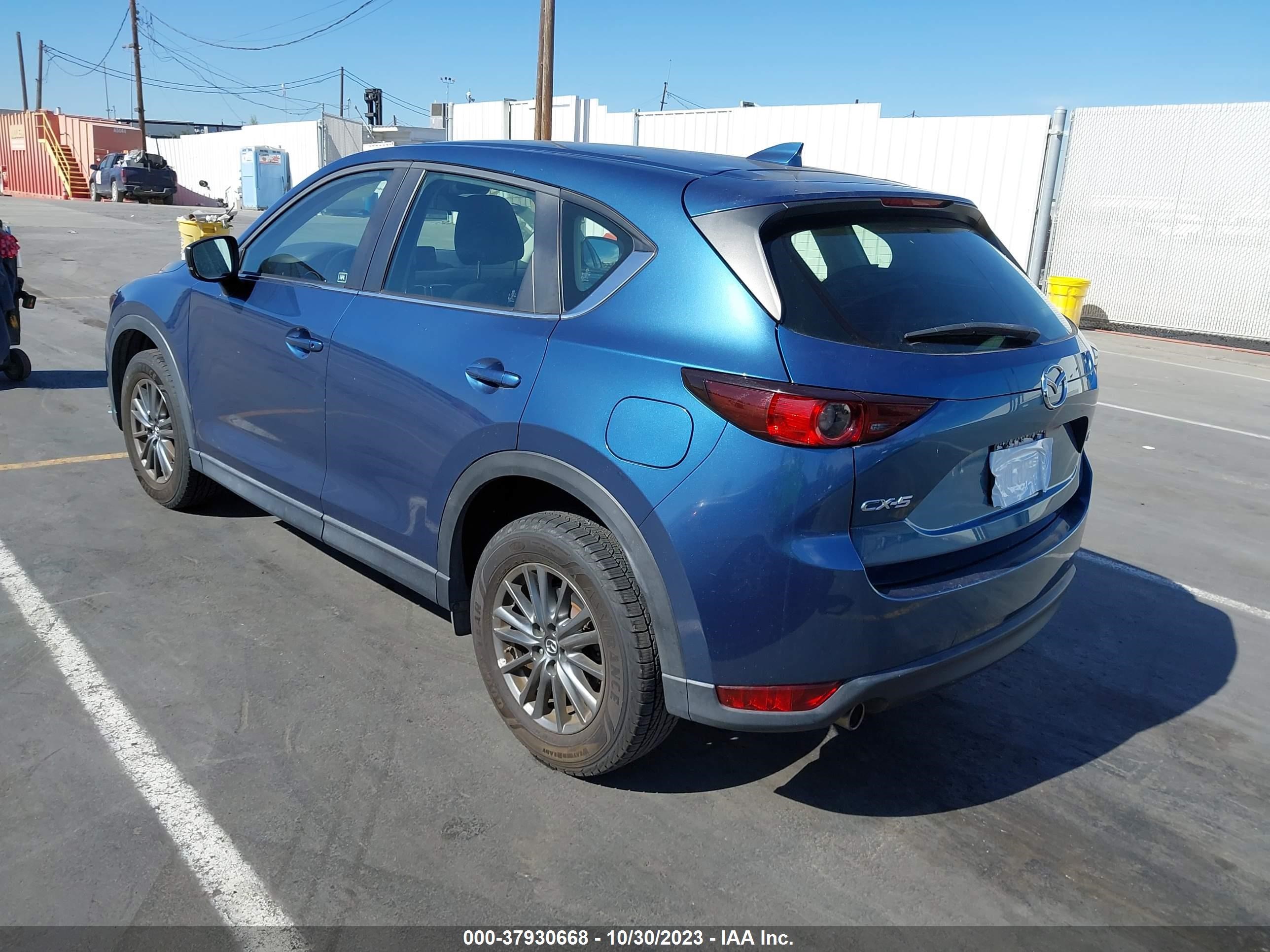 JM3KFABLXH0158045  mazda cx-5 2017 IMG 2