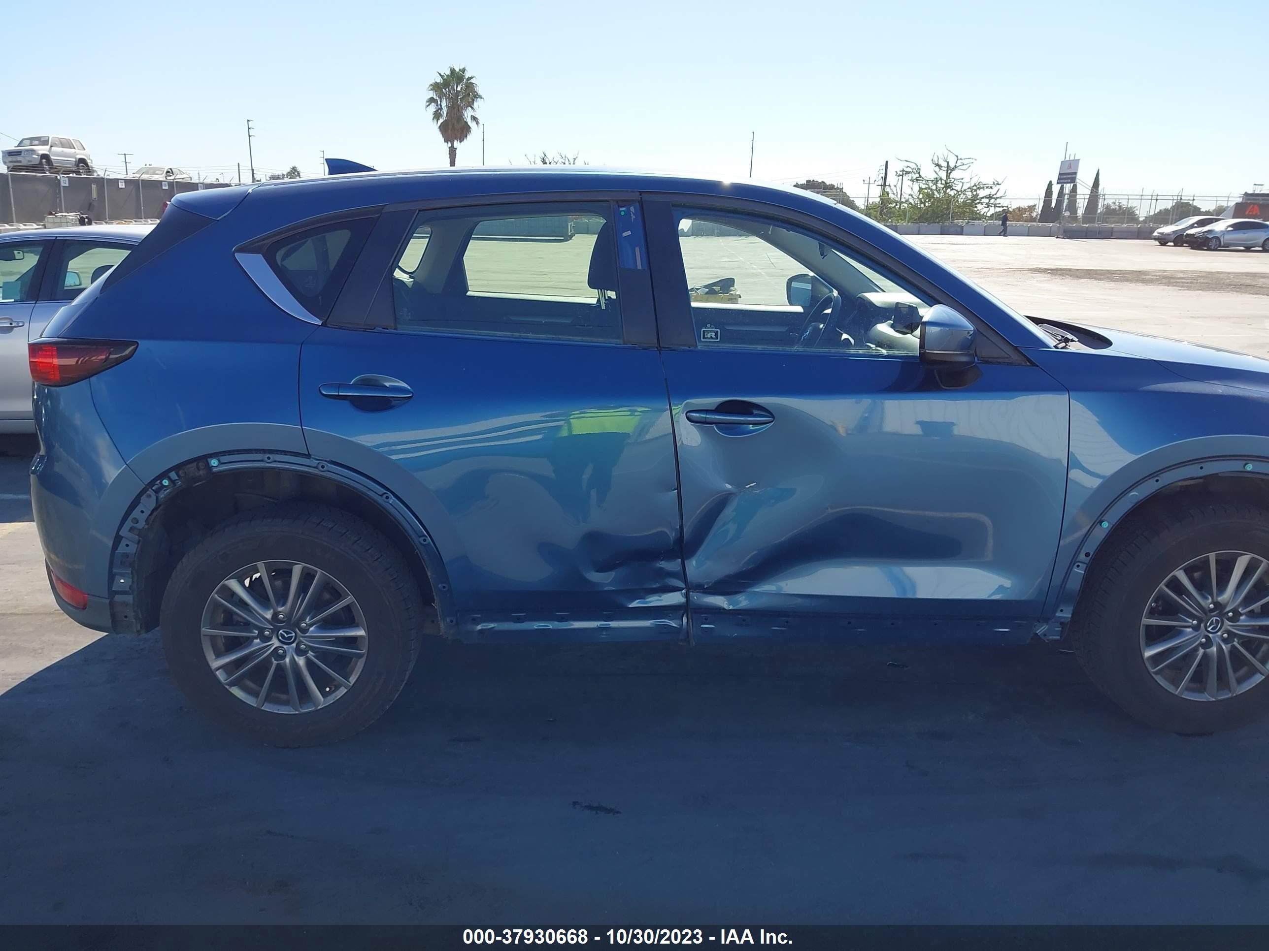 JM3KFABLXH0158045  mazda cx-5 2017 IMG 5