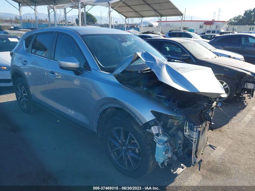 JM3KFACM5J1437913  mazda cx-5 2018 IMG 0