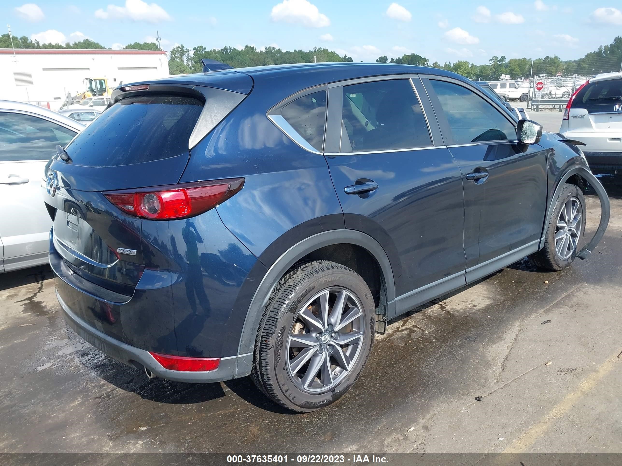 JM3KFACM6J1412034  mazda cx-5 2018 IMG 3