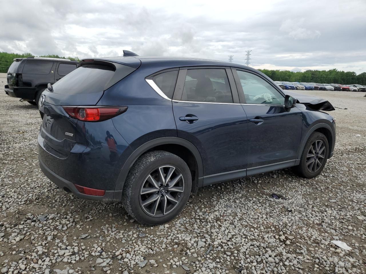 JM3KFBCM1J0394120  mazda cx-5 2018 IMG 2