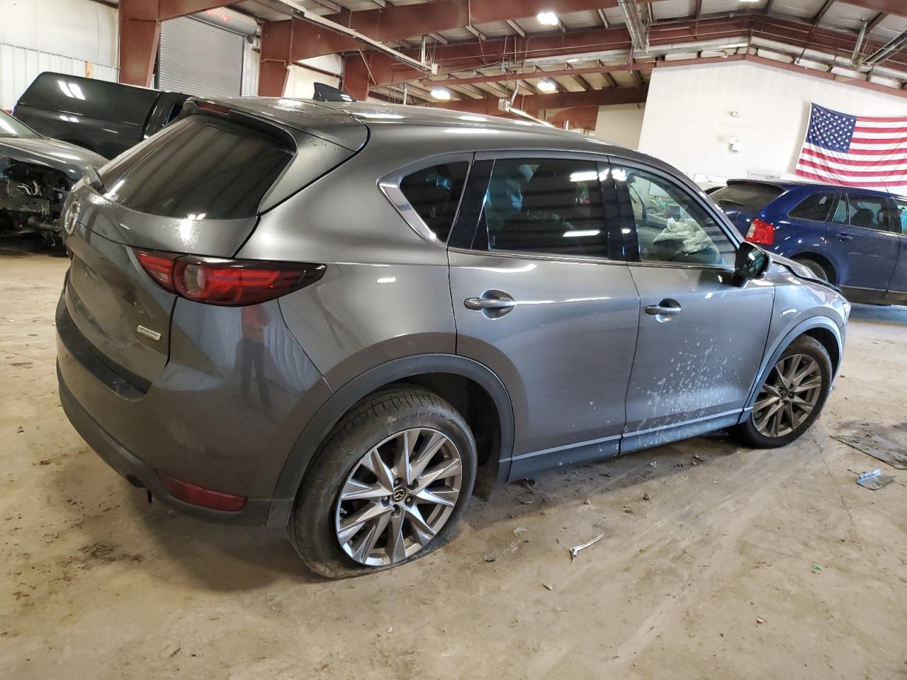 JM3KFBDM0K1511471  mazda cx-5 2019 IMG 2