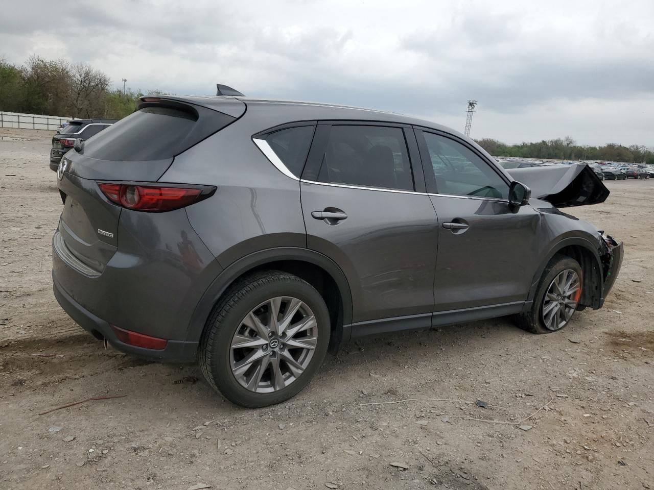 JM3KFADM2L1862832  mazda cx-5 2020 IMG 2