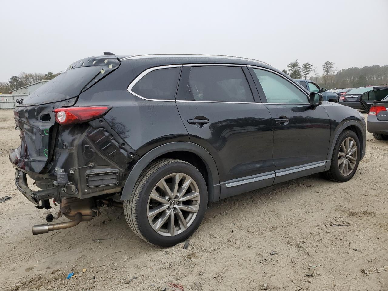 JM3TCBEY2J0216276  mazda cx-9 2017 IMG 2