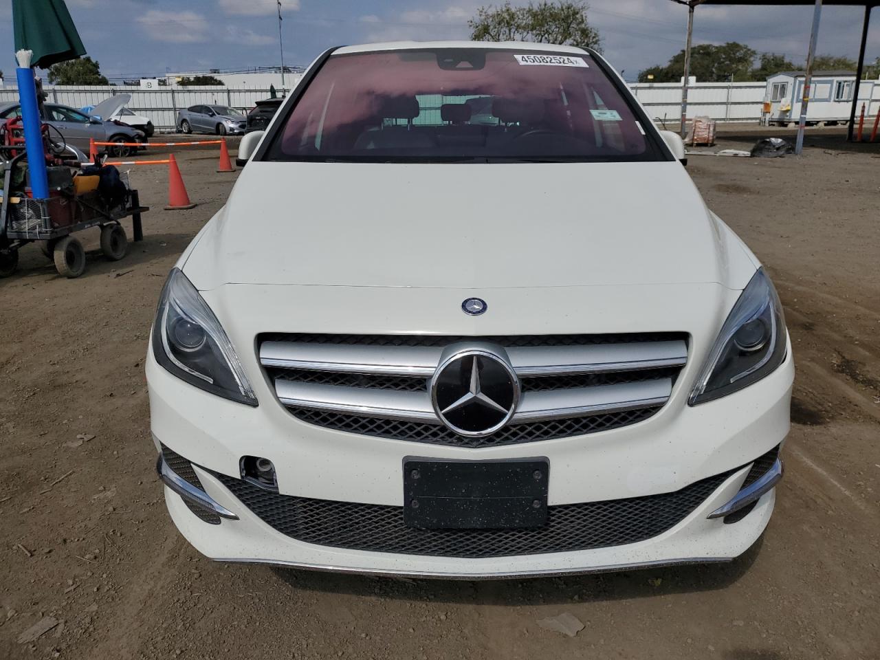 WDDVP9AB9HJ014190  mercedes-benz b 250e 2016 IMG 4