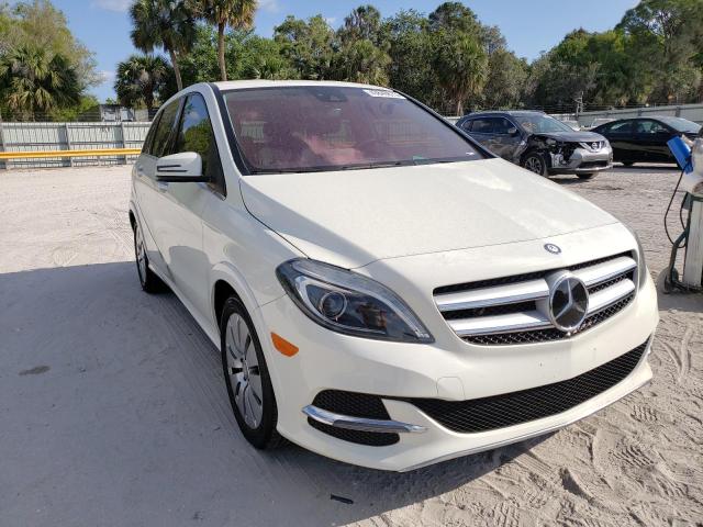 WDDVP9AB2FJ004338  mercedes-benz  2015 IMG 3