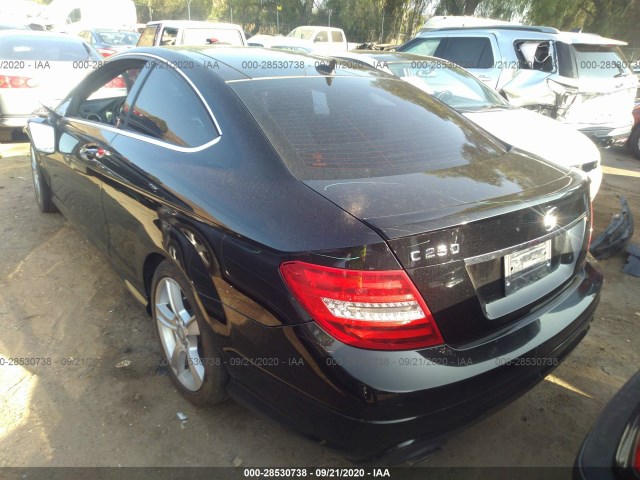 WDDGJ4HB1FG395725  mercedes-benz  2015 IMG 2