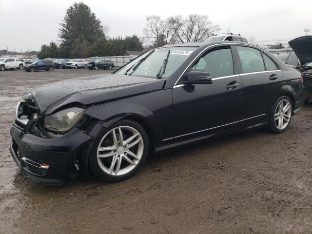 WDDGF8BB7CA619452  mercedes-benz c 300 2011 IMG 0