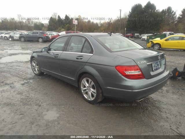 WDDGF8BB9CA699188  mercedes-benz c-class 2012 IMG 2