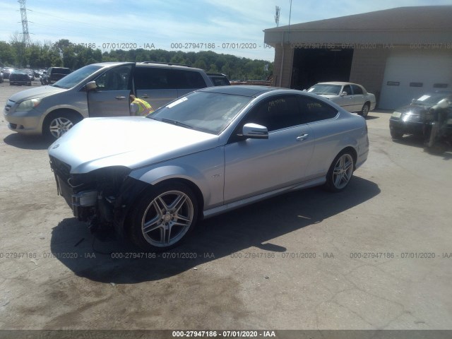 WDDGJ4HB2CF937075  mercedes-benz c-class 2012 IMG 1