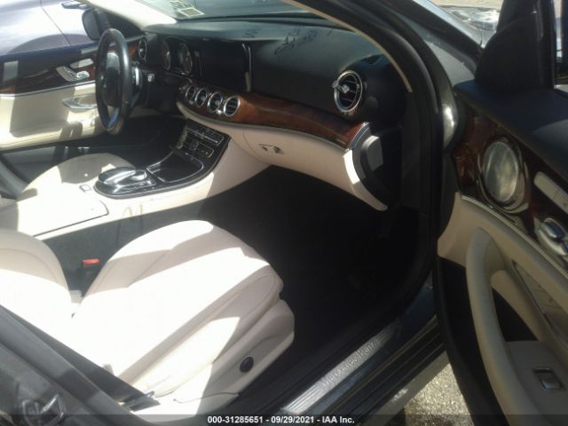 WDDZF4KB6HA096742  mercedes-benz e-class 2016 IMG 4