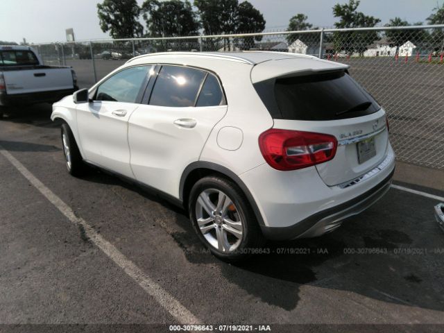 WDCTG4GB5FJ093411  mercedes-benz gla-class 2015 IMG 2