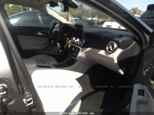 WDCTG4EB5KJ595610  mercedes-benz gla-class 2018 IMG 4